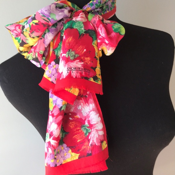 Oscar de la Renta Accessories - Oscar De La Renta Silk Scarf